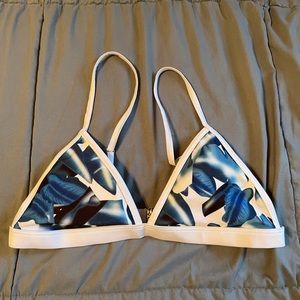 (2/$8) Tropical Leaf Triangle Bikini Top